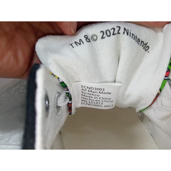 Official Nintendo Ground Up Super Mario Brothers Shoes Kids Multicolor Size 4 - Picture 8 of 9